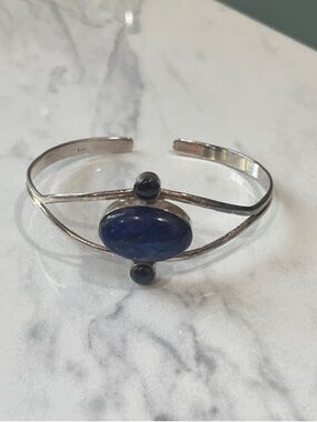 Sterling Silver Cuff Bracelet with Blue/Purple Oval  Moonstone and Garnet Accent